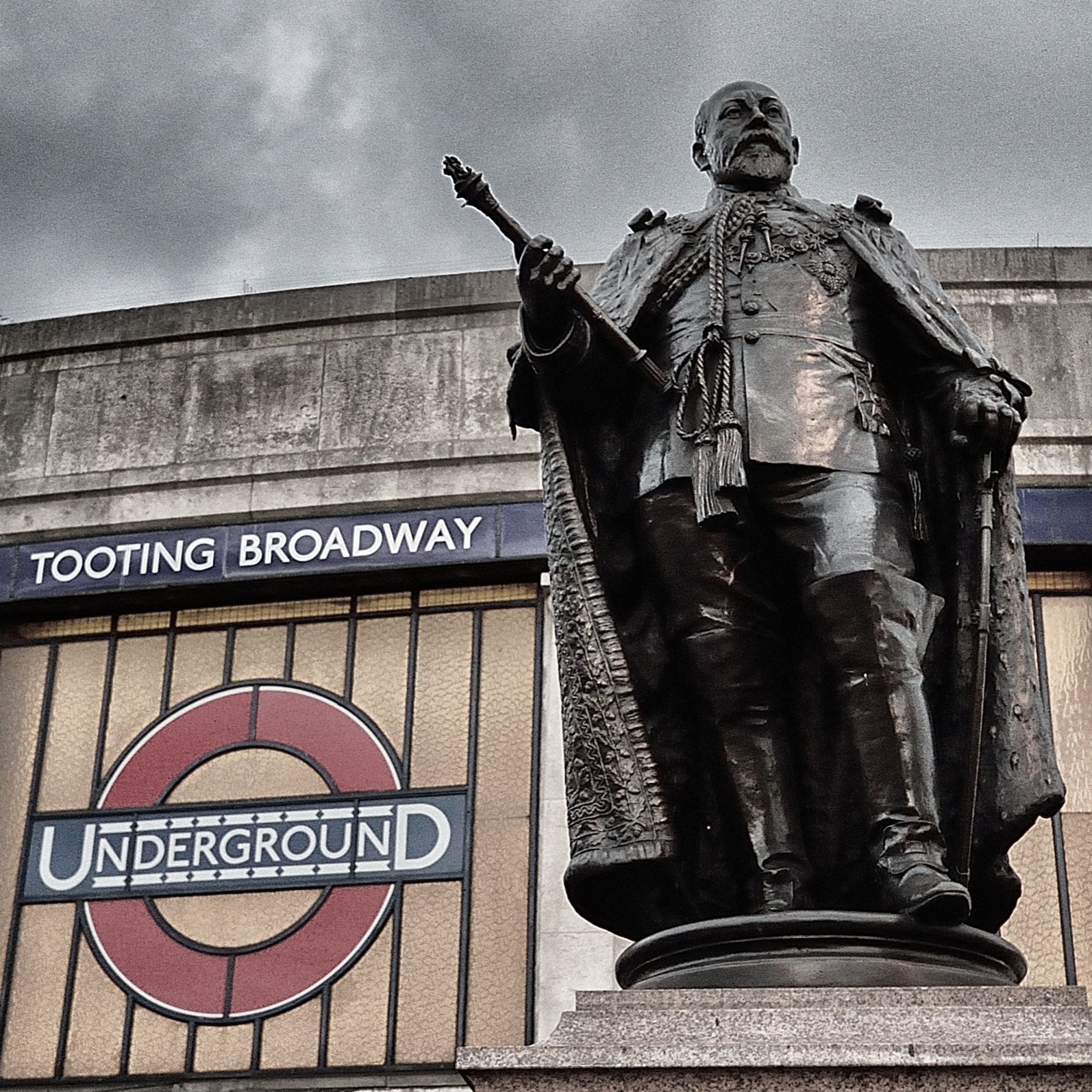 tooting